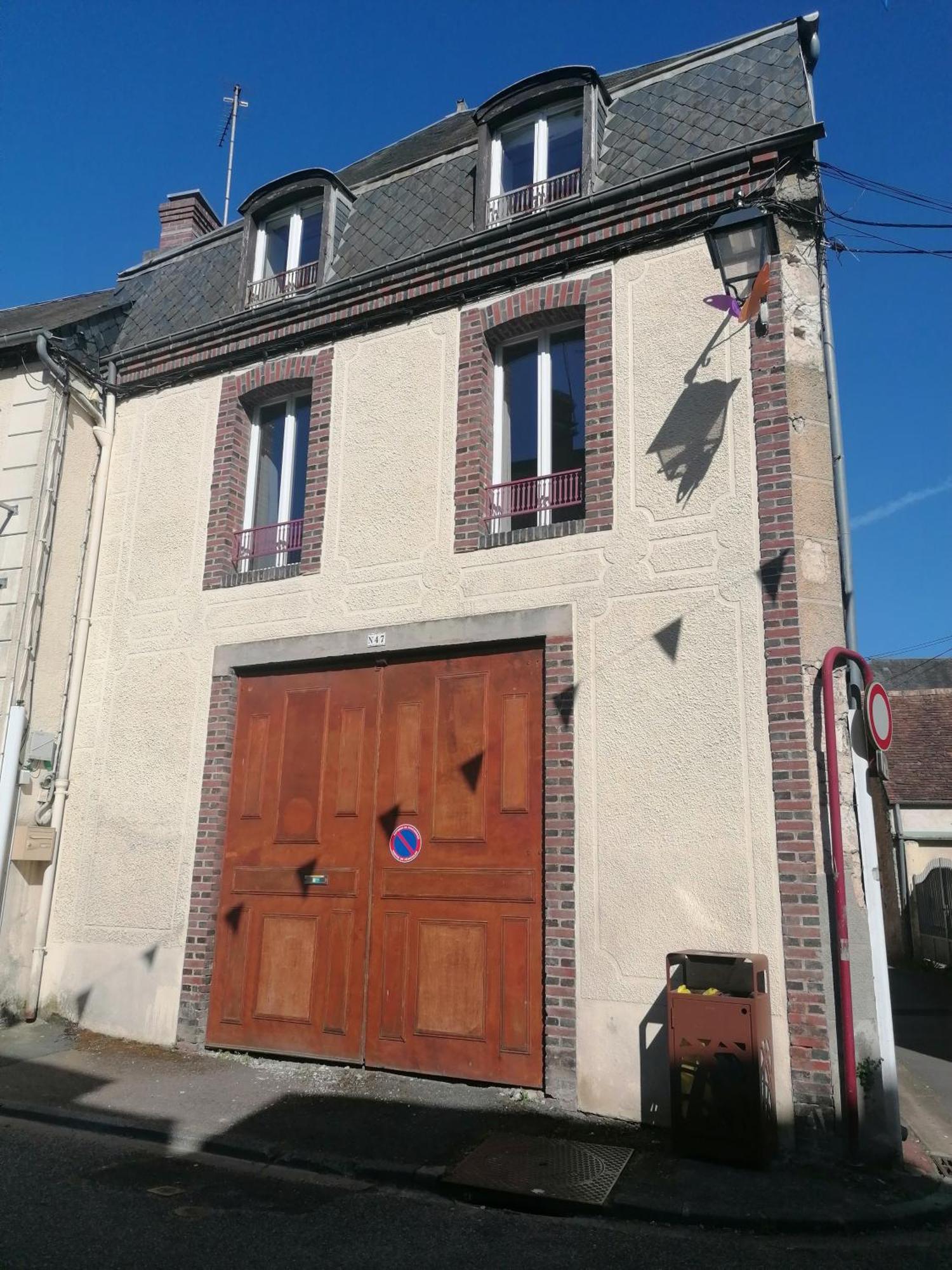Gite A Sees Avec Garage Prive En Centre Ville Ngoại thất bức ảnh